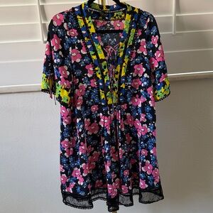 Topshop multi colored polyester mini dress size 8 woman’s short sleeve lace trim